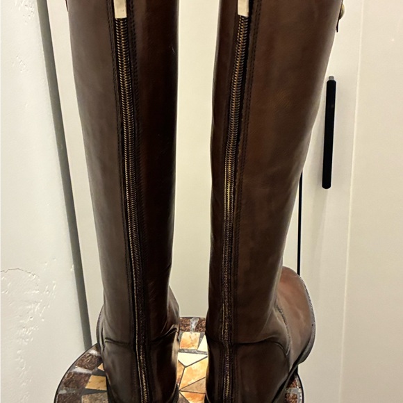 Elegant Brown Leather Women's Heeled Boots from Florence, Italy - Picture 3 of 7